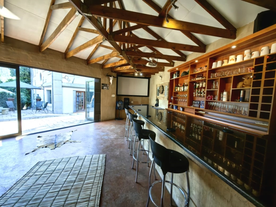 4 Bedroom Property for Sale in Safari Gardens North West